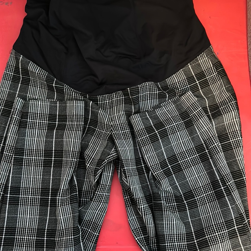 Maternity slacks